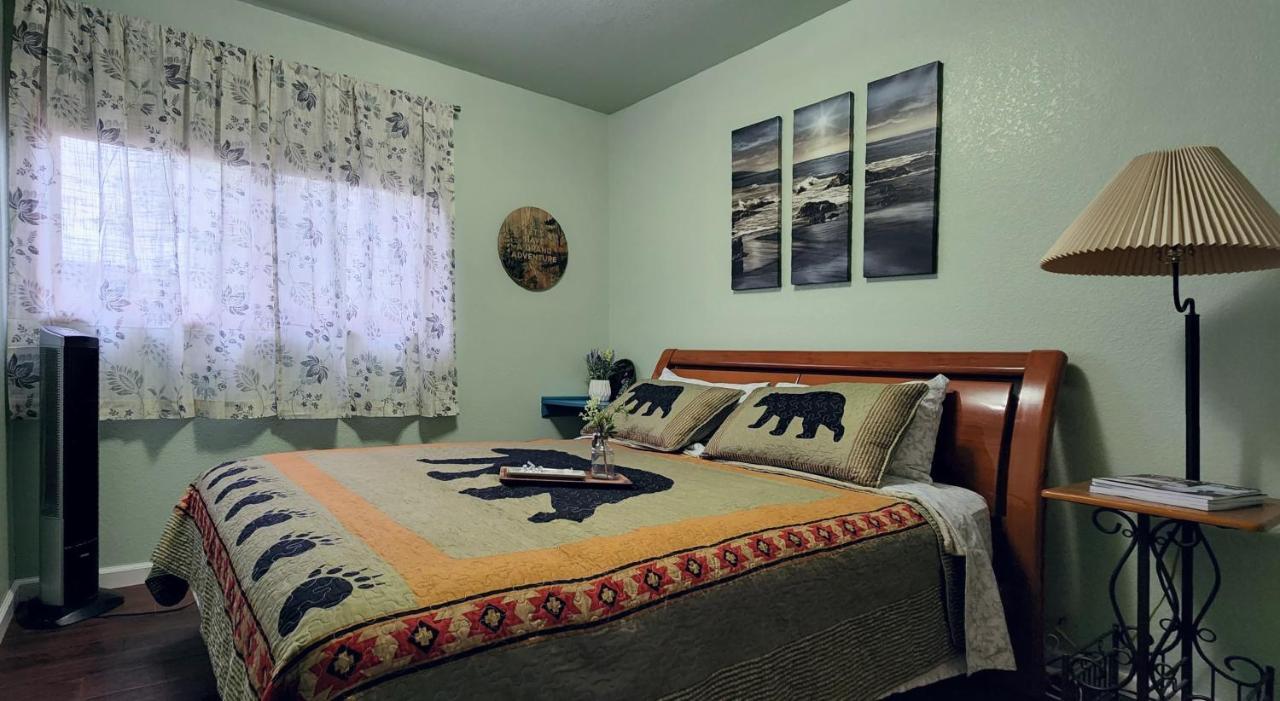 Trinity Escapes - Two Bedroom Two Bathroom Full Apartment Near Airport Anchorage Exteriör bild