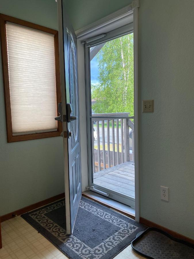 Trinity Escapes - Two Bedroom Two Bathroom Full Apartment Near Airport Anchorage Exteriör bild